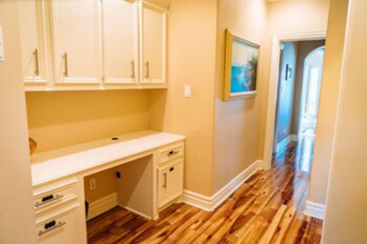 Spacious Kemah Boardwalk Townhome VR