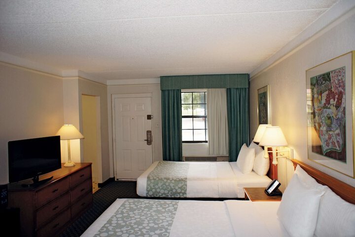 Room 35 of 40