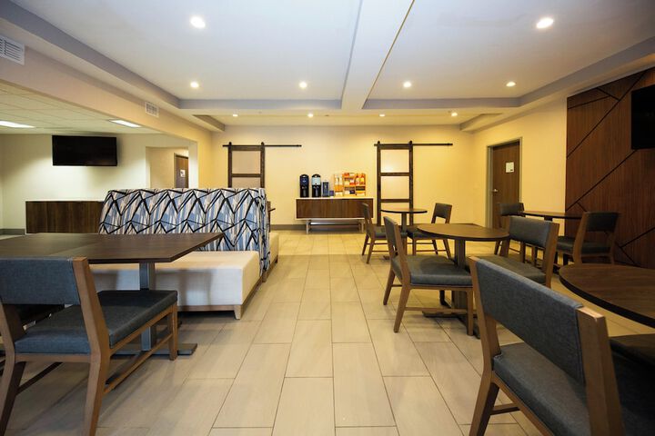 Holiday Inn Express Hotel & Suites Canyon by IHG