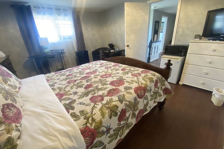 Room 17 of 37