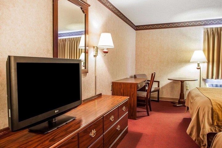 Room 19 of 25