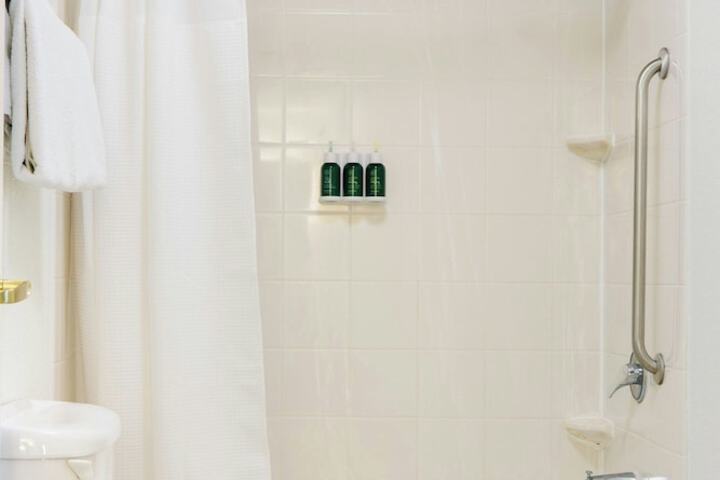 Room 15 of 31