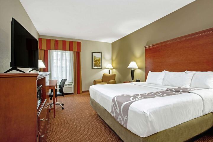 Room 30 of 36