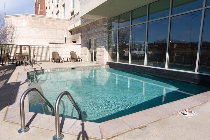 Pool 2 of 41