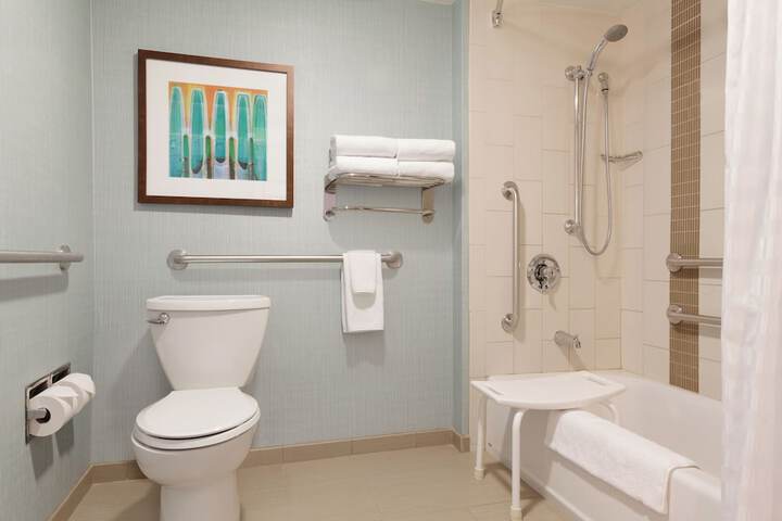 Hyatt Place Dublin / Pleasanton