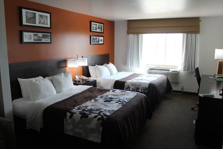 Sleep Inn & Suites North Liberty - Liberty City