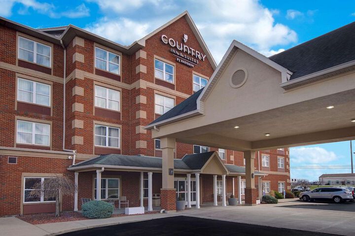 Hotel 3 of 40