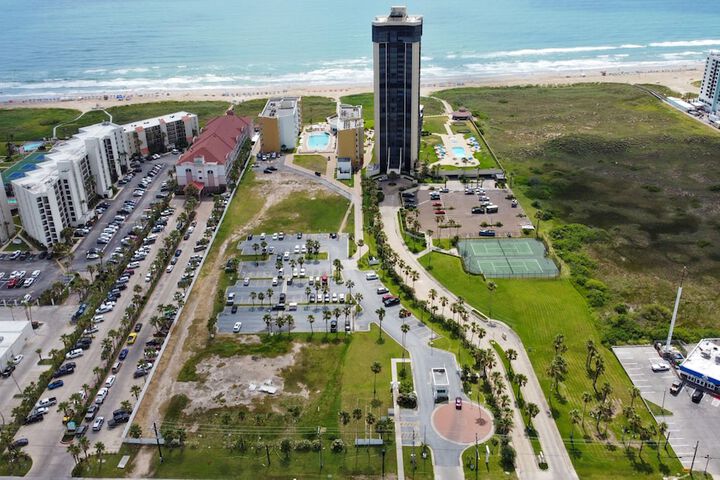 Peninsula Island Resort & Spa - Beach Front Property at South Padre Island