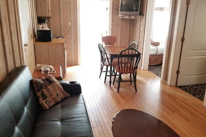 Room 16 of 29