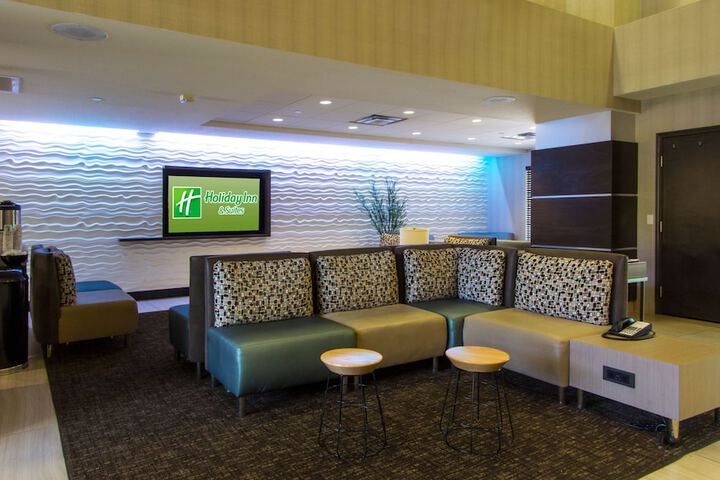 Hotel 3 of 61