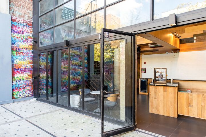 Orchard Street Hotel