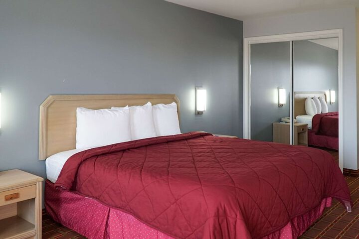 Room 40 of 50