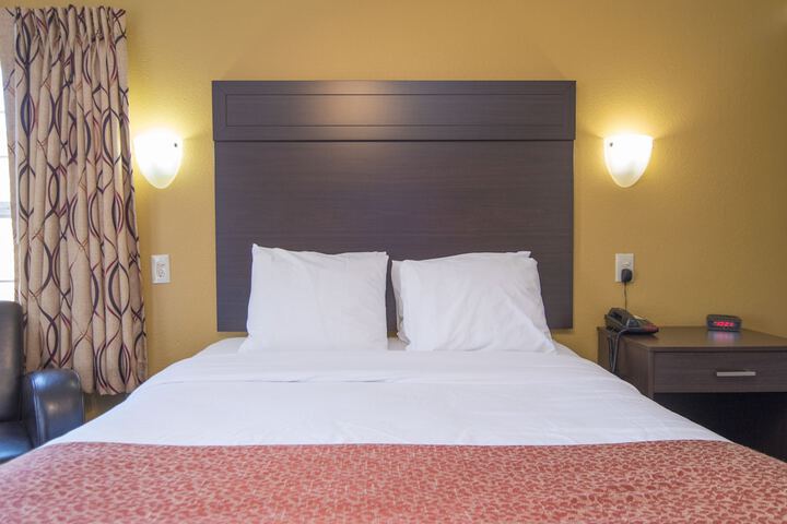 Room 58 of 105