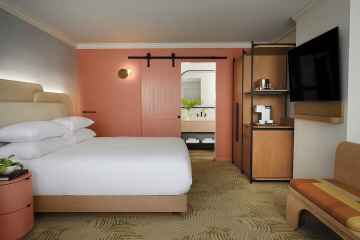 Kimpton Miralina Resort & Villas by IHG