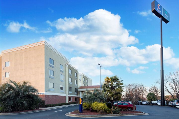 Hotel 8 of 55