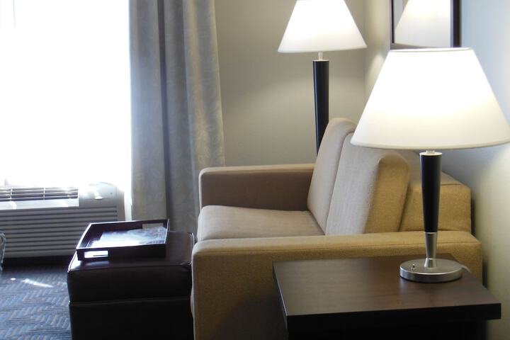Room 49 of 79