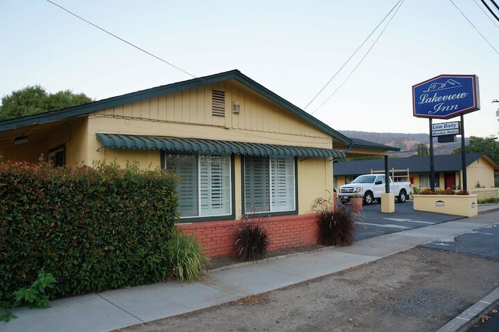 Hotel 7 of 71