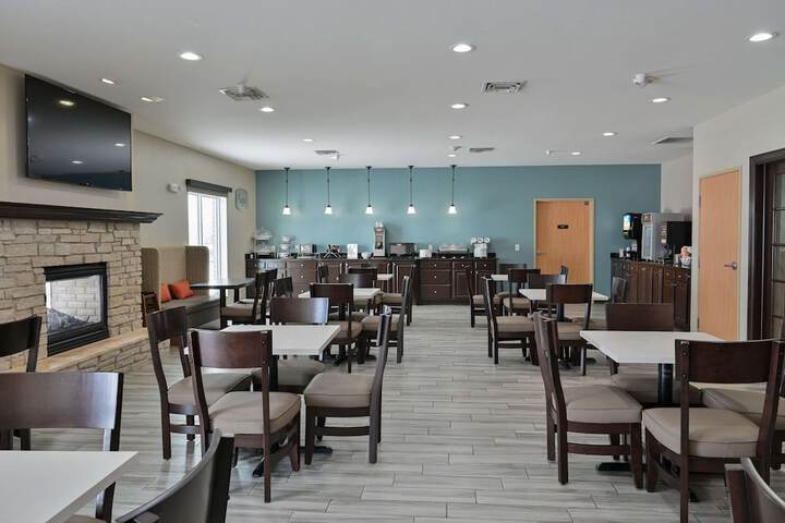 Sleep Inn & Suites Washington near Peoria