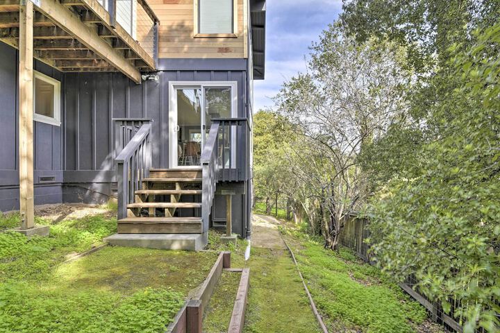 Designer Apartment 1 Mile to Downtown San Rafael