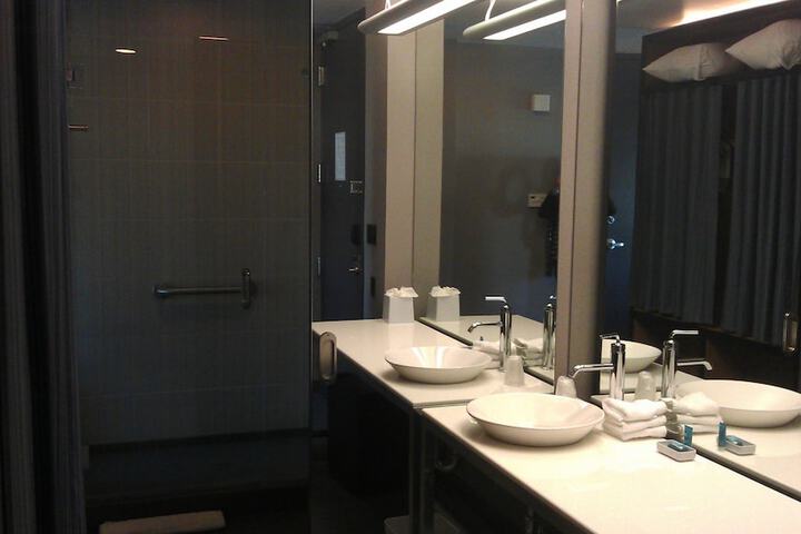 Aloft by Marriott Ontario-Rancho Cucamonga