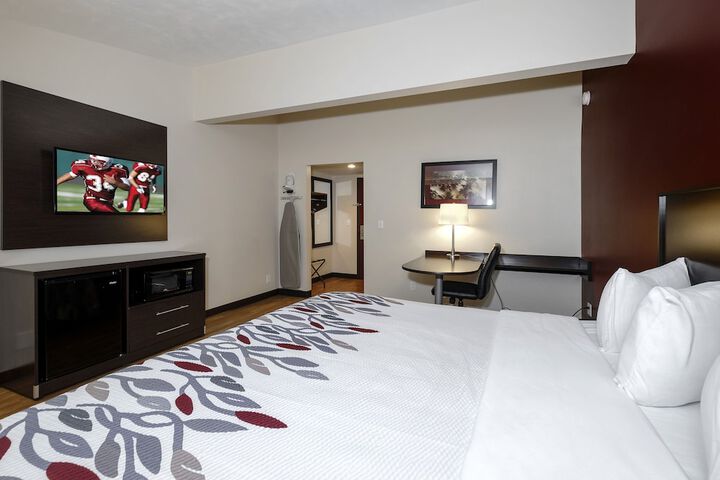 Room 18 of 32