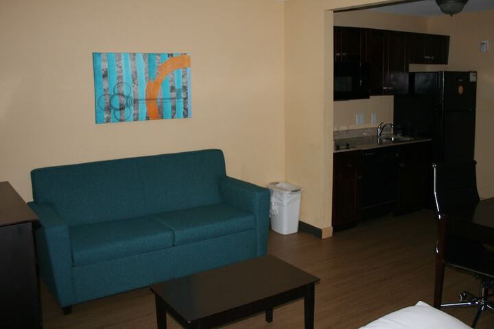 MainStay Suites Jacksonville near Camp Lejeune