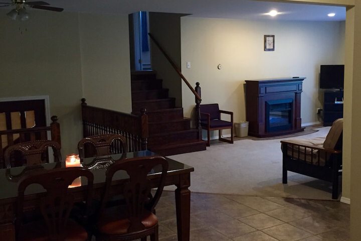 Room 16 of 40