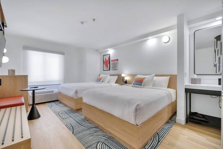 Room 34 of 54