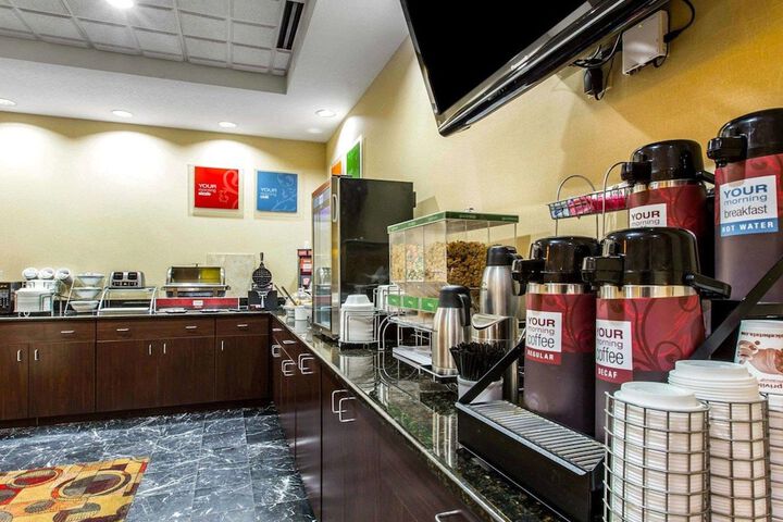 Comfort Suites Waycross