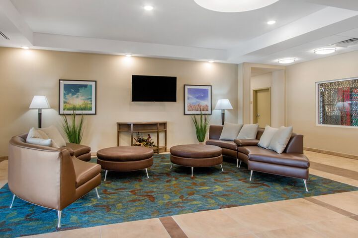 Hotel 2 of 37
