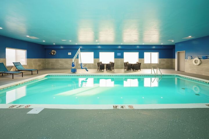 Hampton Inn Hutchinson