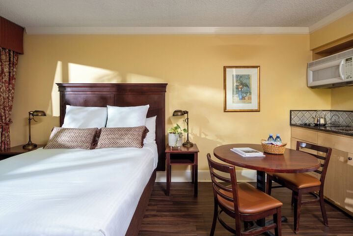 Room 42 of 46