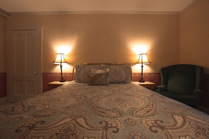 Room 44 of 53