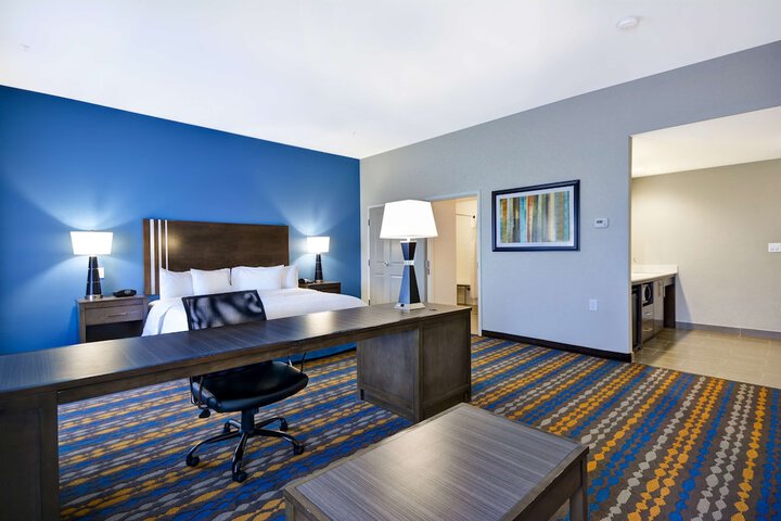 Room 14 of 39