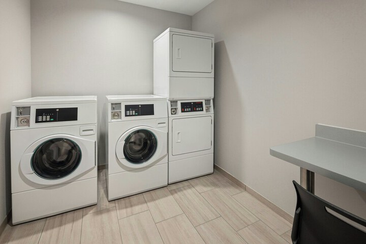 Springhill Suites BY Marriott Bettendorf