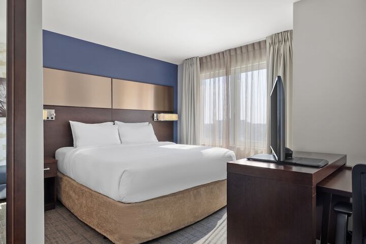 Residence Inn New York The Bronx at Metro Center Atrium