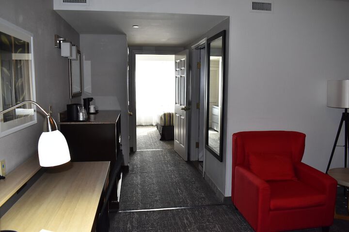 Country Inn & Suites by Radisson Hagerstown, MD