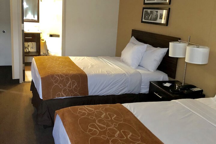 Room 8 of 14
