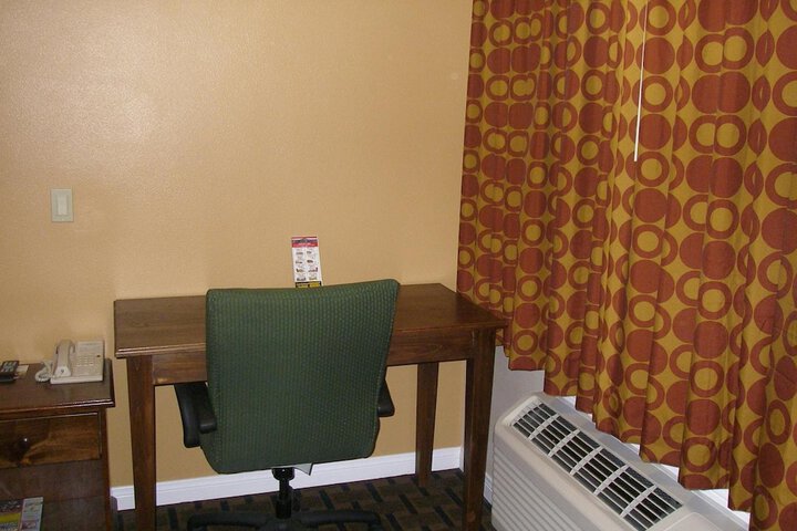 Room 37 of 42