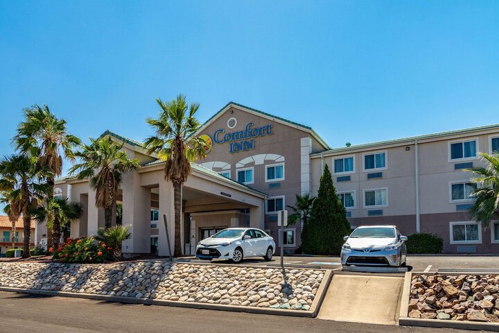 Hotel 4 of 47