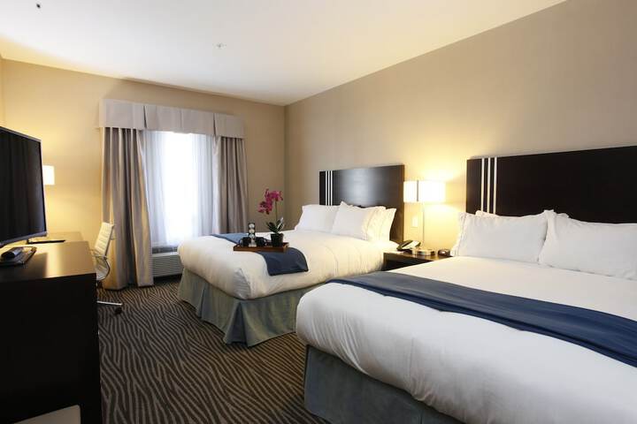 Holiday Inn Express Fort St. John by IHG