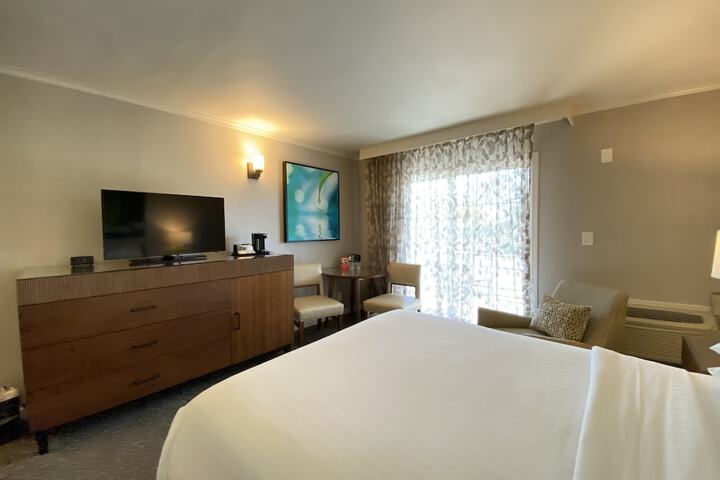 Room 26 of 52