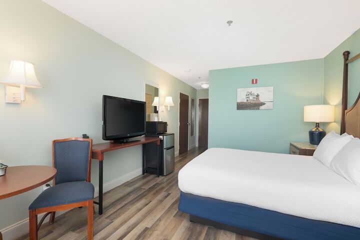 Fireside Inn & Suites - Belfast