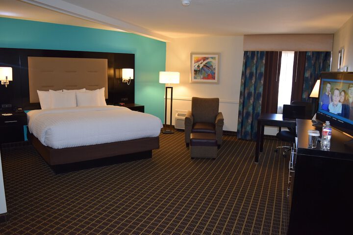 Room 9 of 22