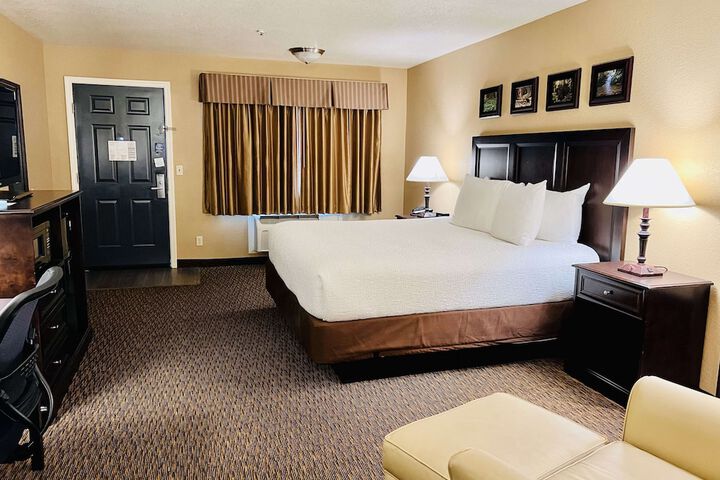 Room 12 of 47