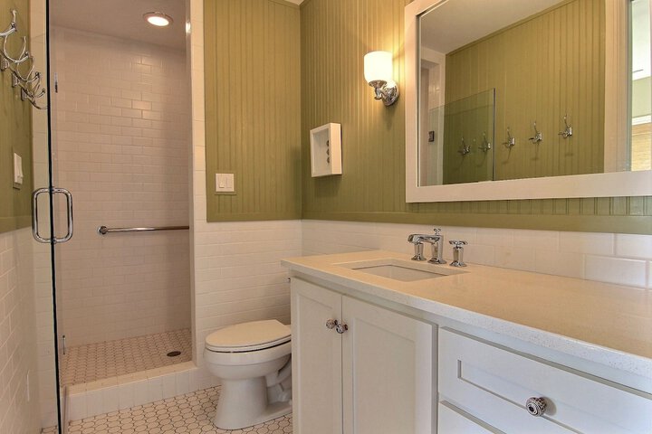 Room 14 of 29