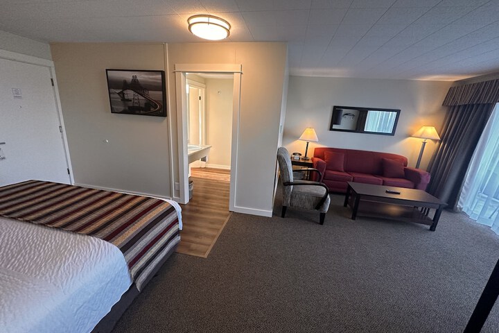 Room 75 of 181