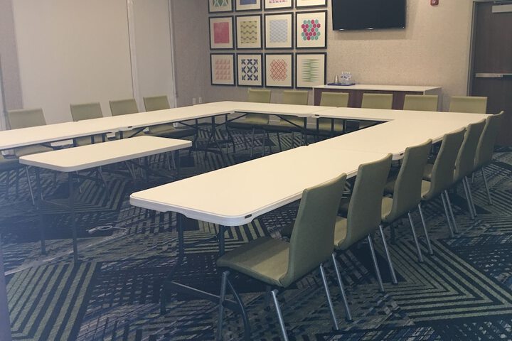 Holiday Inn Express and Suites Nebraska City by IHG
