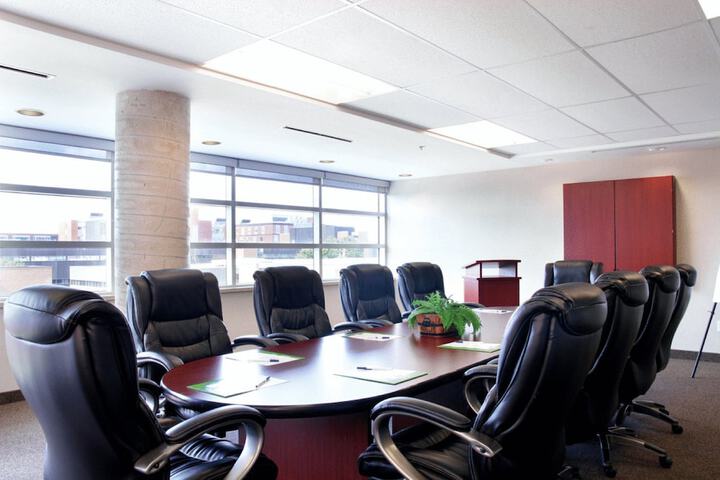 Business Center 14 of 14