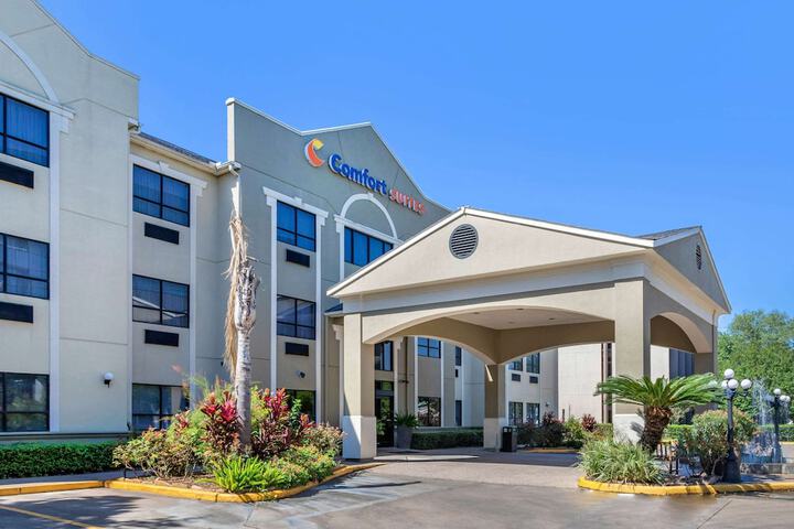 Hotel 2 of 25